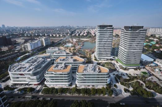 萬(wàn)源城開(kāi)中心：現(xiàn)代化辦公環(huán)境，助力企業(yè)騰飛