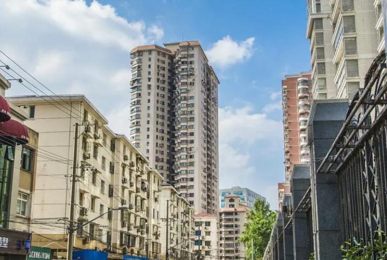 上海天鑰花苑-匯峰大廈：知名企業(yè)入駐，商務(wù)氛圍濃厚