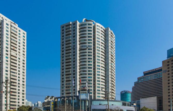 上海華苑大廈：徐家匯商圈核心，交通便利