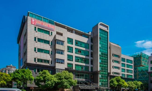 上海寶輕大廈：現(xiàn)代化裝修，一流商務(wù)服務(wù)