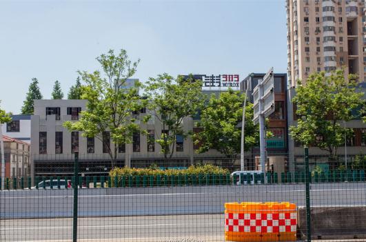 上海萬街303：高性價比辦公空間，租金親民