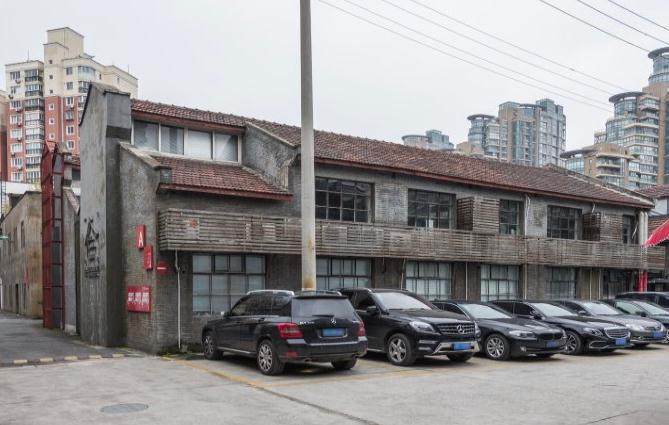 上海E倉創(chuàng)意中心：后工業(yè)美學(xué)，宜昌路辦公新選擇