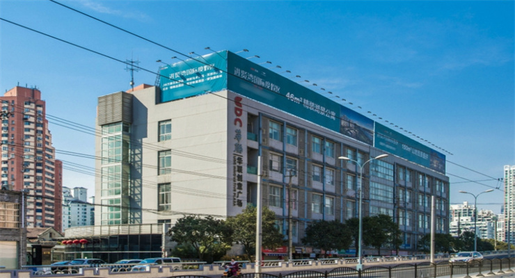 上海華聯(lián)創(chuàng)意廣場：從舊廠到新辦公樓的華麗轉身