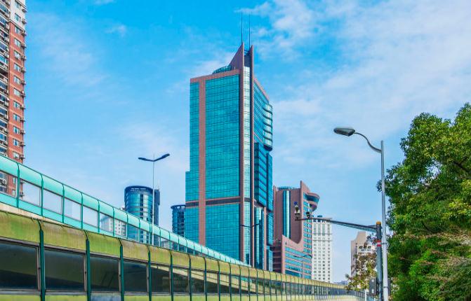 上海嘉寧國際大廈：通力電梯，高效辦公的保障